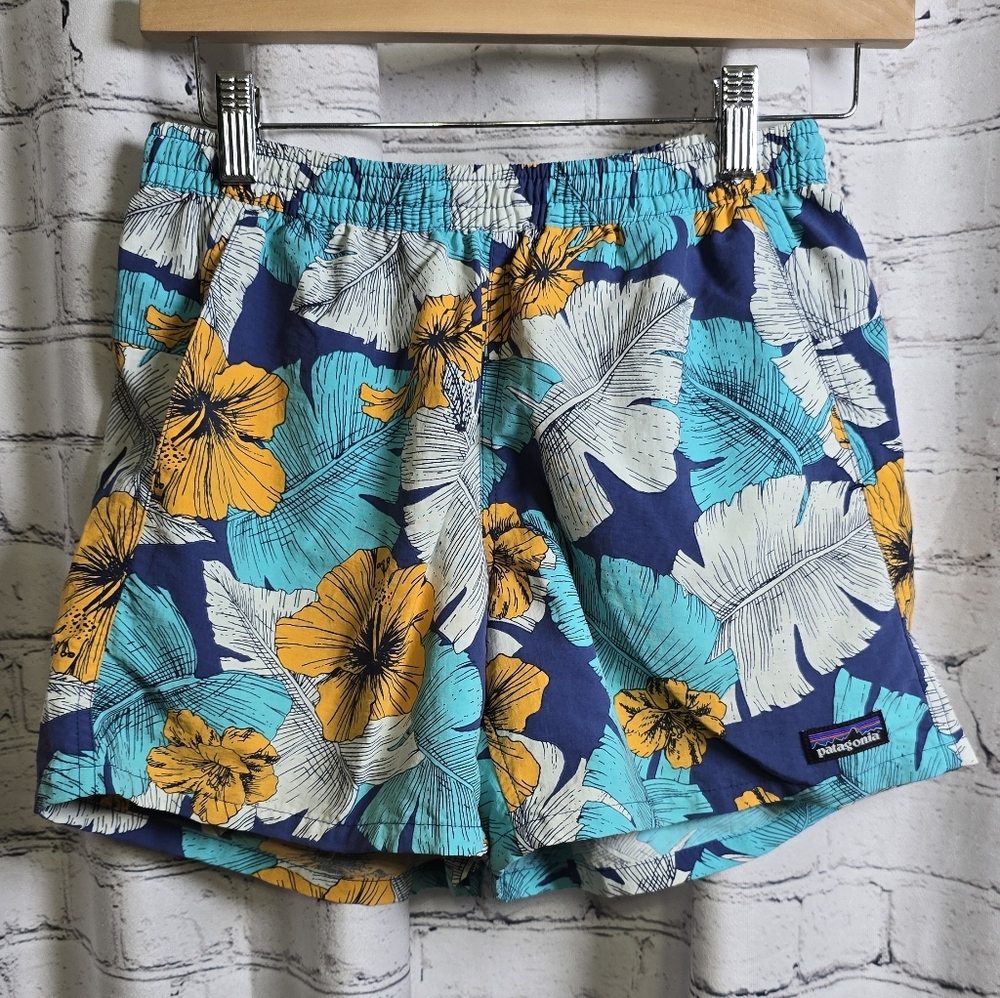 Patagonia Women's Floral Shorts Size XS‎